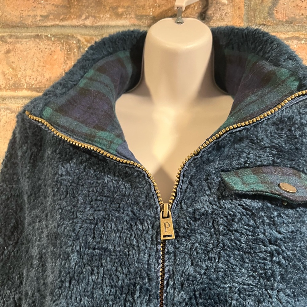 Pendleton Fleece Jacket - Picture 3 of 15